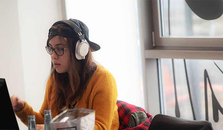 manon vincent IIM stage Ubisoft  - Manon, promo 2021, assistante chef de produit international en stage chez Ubisoft Paris