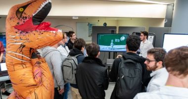 cnc etude animation 3d iim 380x200 - Quels sont les quatre types d'influenceurs ?