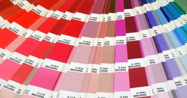 couleur pantone 2021 graphisme design 380x200 - Very Peri, la couleur Pantone 2022 : explorer la limite entre le réel et le virtuel