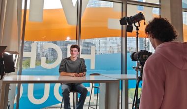 Audiovisuel bachelor 4 380x222 - Premiers pas dans l’audiovisuel pour les étudiants de la promo 2030