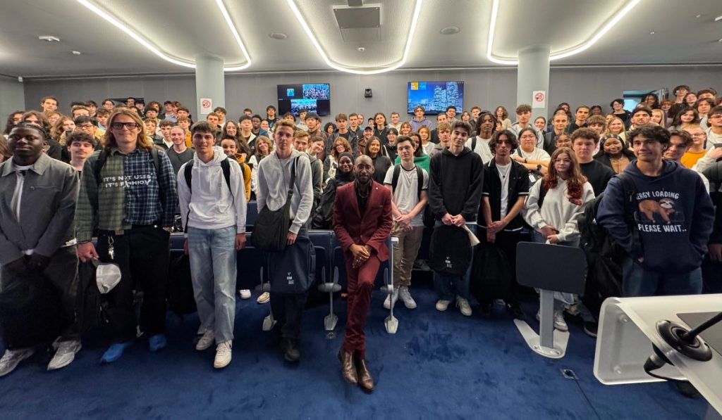 Promo 2030 rentree 1024x597 - Rentrée 2025 à l'IIM : la 30e promotion d'étudiants fait sa rentrée !