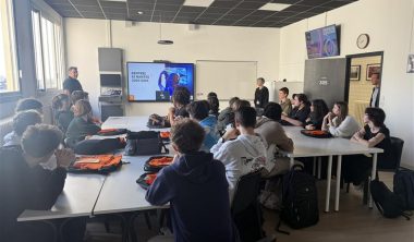Rentree Nantes Promo 2030 380x222 - Nantes : La promo 2030 fait sa rentrée dans le nouveau campus